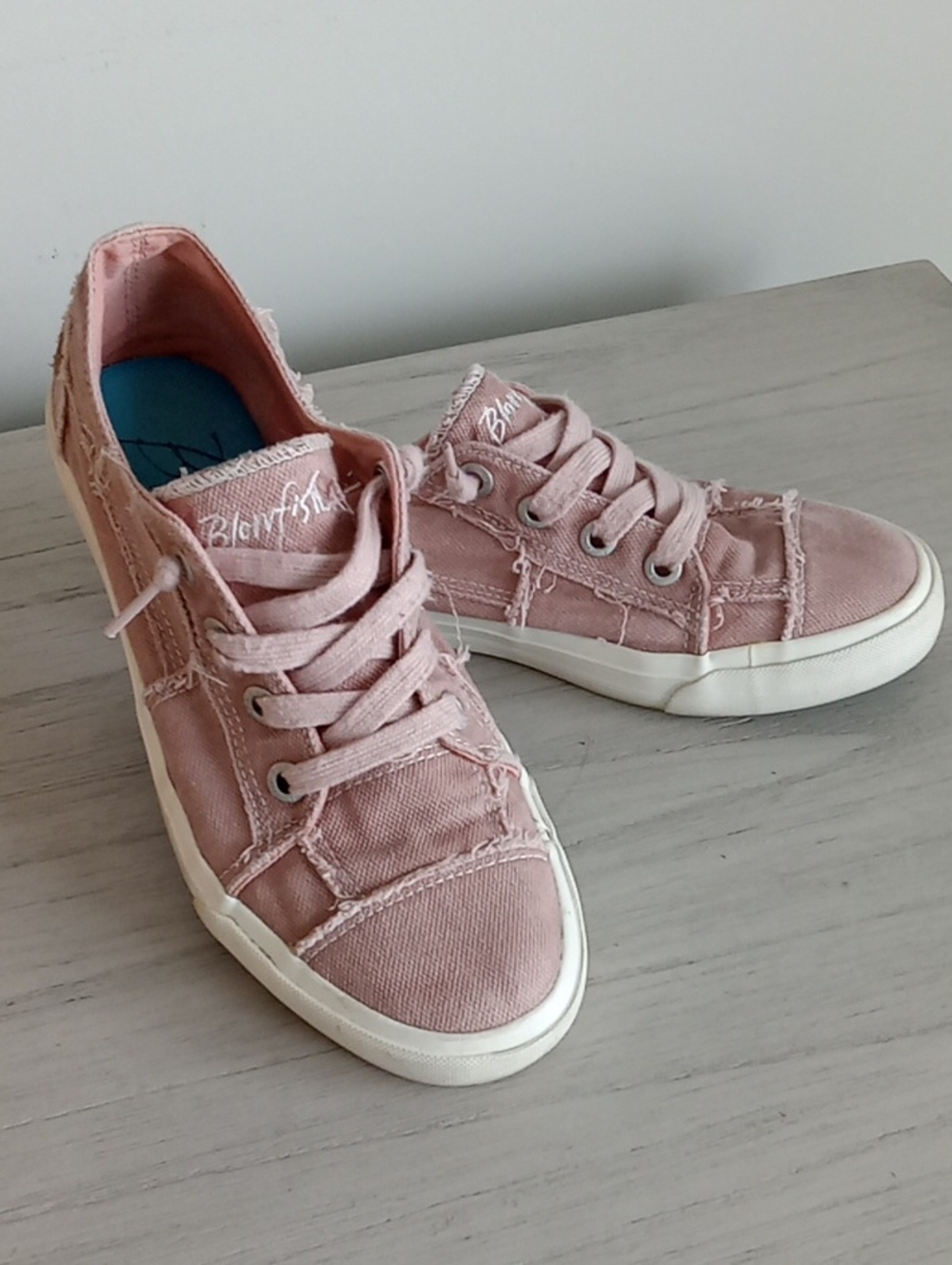 Blowfish sz 9